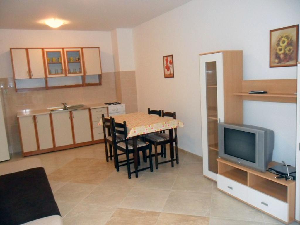 Apartments Mislav Novalja Szoba fotó