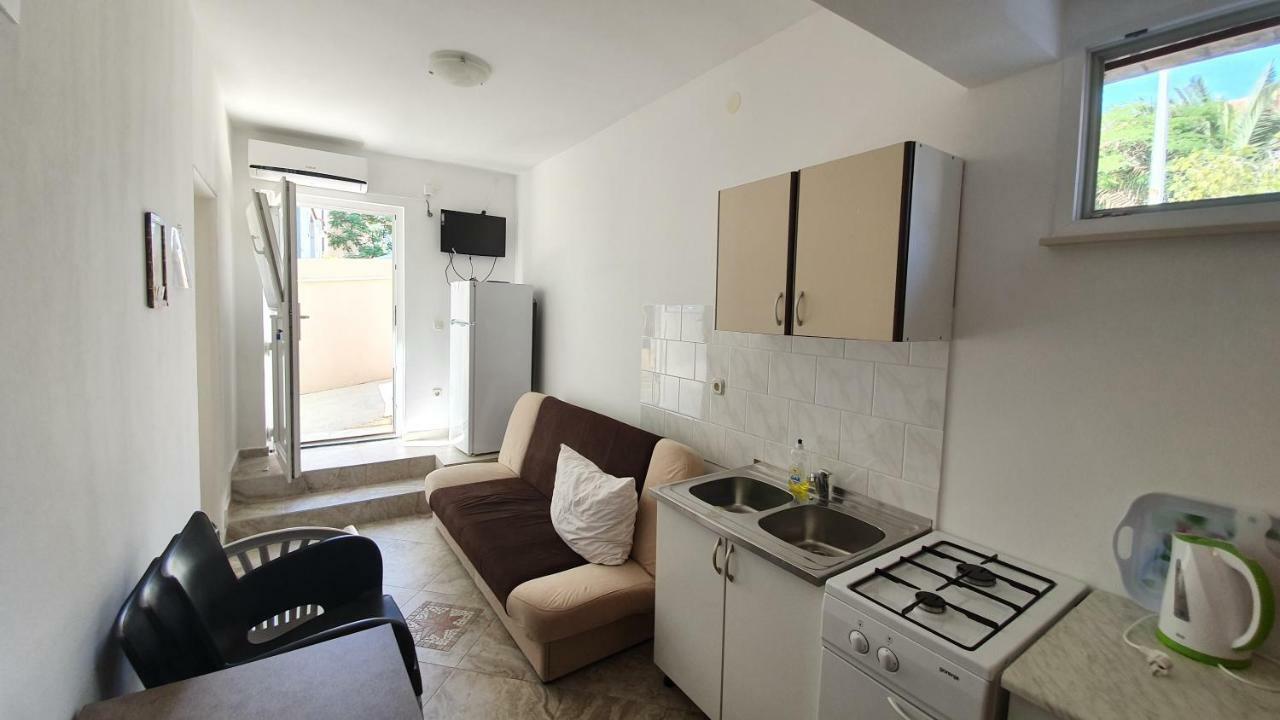 Apartments Mislav Novalja Kültér fotó