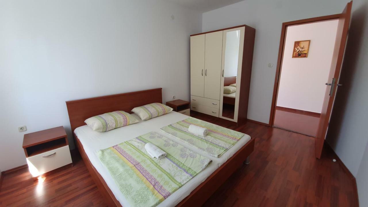 Apartments Mislav Novalja Kültér fotó